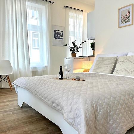 Treetess City Centre Prague Apartments Eksteriør billede